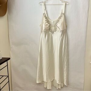 Flora by Flora Nikrooz Stella Satin Venise Lingerie Nightgown Plus Size 2X Ivory